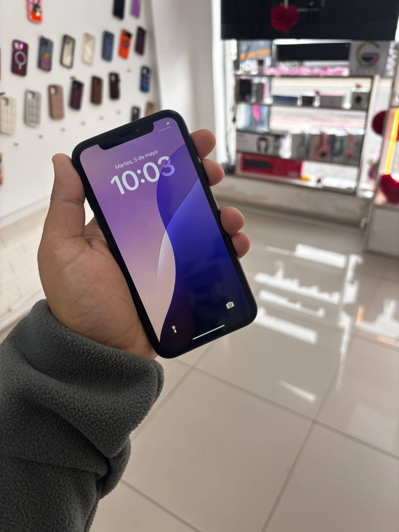 iPhone XR de 128gb 🔋100% 3 meses de garantía