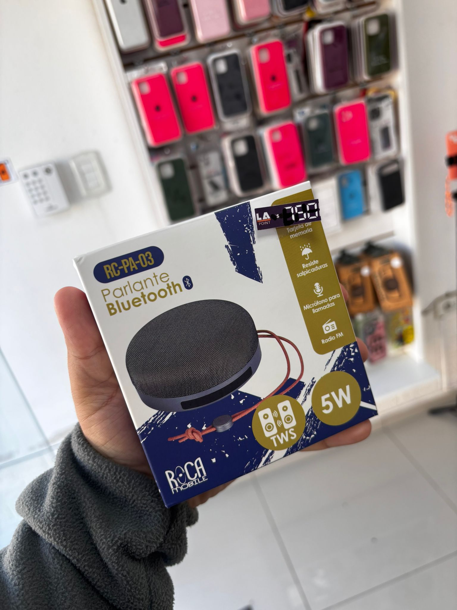 parlante bluetooth marca ROCA